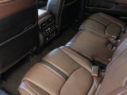 Certified 2023 Honda Pilot Elite image 24