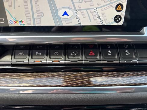 Used 2023 GMC Sierra 1500 Elevation w/ Preferred Package image 27