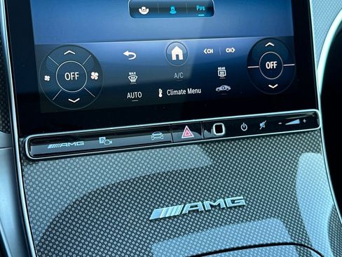 New 2025 Mercedes-Benz GLC 43 AMG 4MATIC image 24