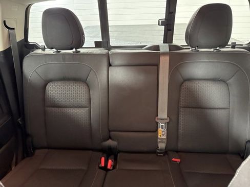 Used 2016 GMC Canyon SLE w/ SLE Convenience Package image 33