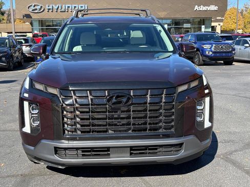 Used 2024 Hyundai Palisade Limited image 2