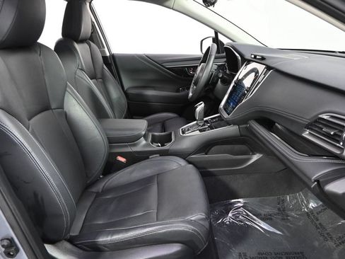Used 2023 Subaru Outback Touring AWD/4WD image 15