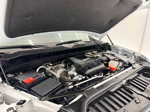 Used 2022 Chevrolet Silverado 1500 High Country image 13