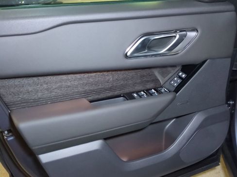 New 2026 Land Rover Range Rover Velar S AWD/4WD image 11