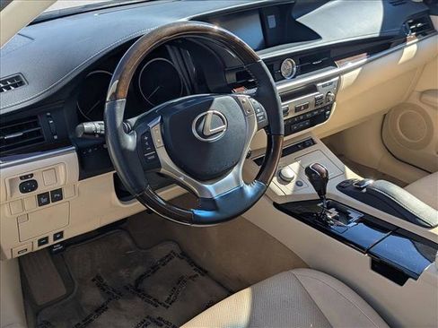 Used 2014 Lexus ES 350 image 9