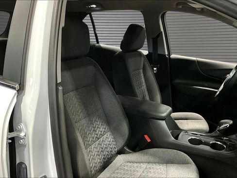 Used 2024 Chevrolet Equinox LT w/ LPO, Cargo Package FWD image 24
