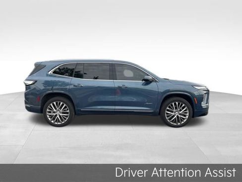 Used 2026 Buick Enclave Avenir w/ Super Cruise Package AWD/4WD image 8