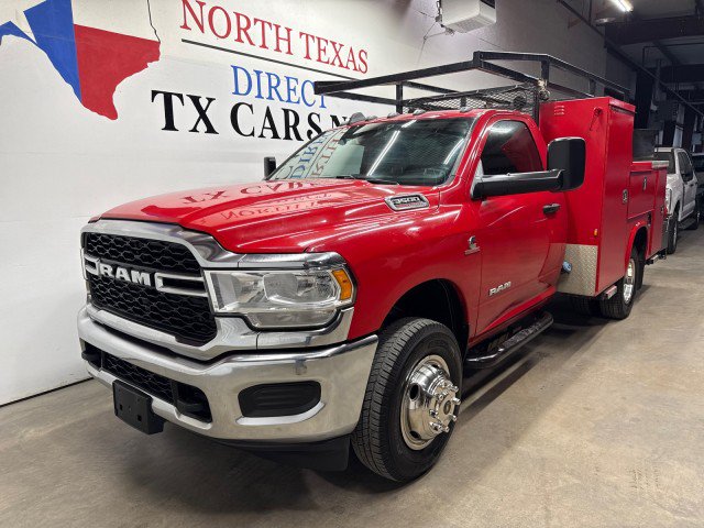 Used 2020 RAM 3500 Tradesman w/ Chrome Appearance Group RWD image 12