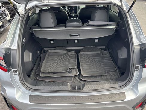Certified 2024 Subaru Crosstrek 2.5i Limited w/ Crosstrek Mirror Package image 22