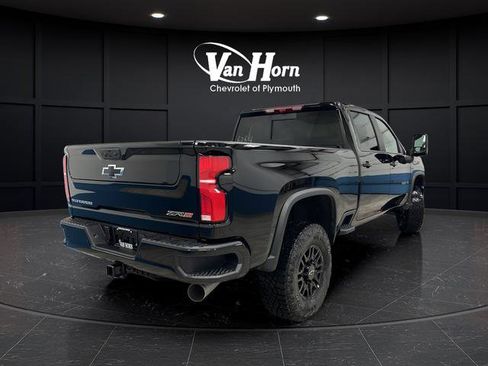 New 2026 Chevrolet Silverado 2500 ZR2 image 3