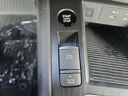 New 2026 Nissan Kicks SV image 29