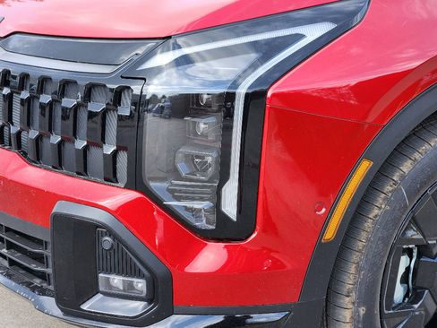 New 2026 Kia Sportage X-Line w/ X-Line Technology Package image 6