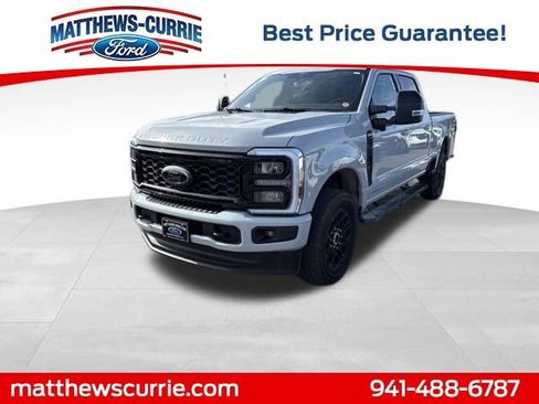 New 2025 Ford F350 Lariat w/ Black Appearance Package image 7