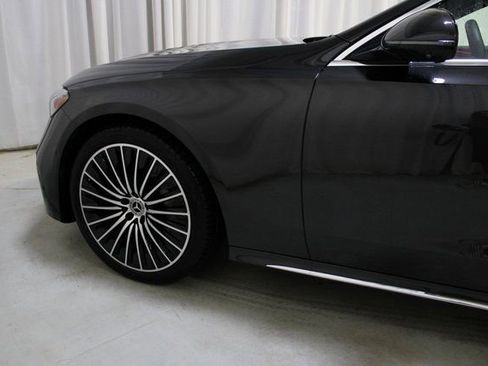 Used 2024 Mercedes-Benz E 350 4MATIC Sedan image 7