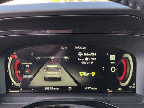 Used 2025 Nissan Pathfinder Platinum FWD image 20