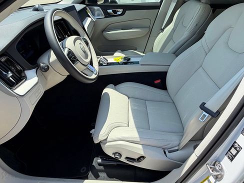 New 2026 Volvo XC60 T8 Ultra w/ Protection Package Premier AWD/4WD image 17