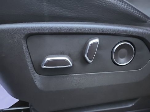 Used 2024 GMC Sierra 2500 Denali w/ Denali Reserve Package image 15