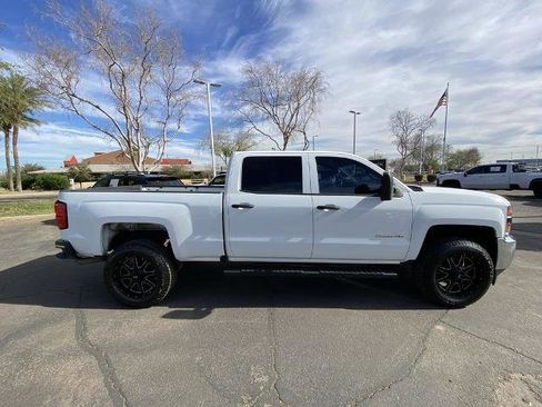 Used 2016 Chevrolet Silverado 2500 W/T image 2