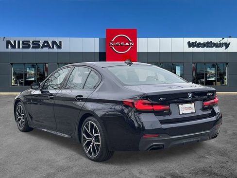 Used 2022 BMW 530i xDrive w/ M Sport Package image 6