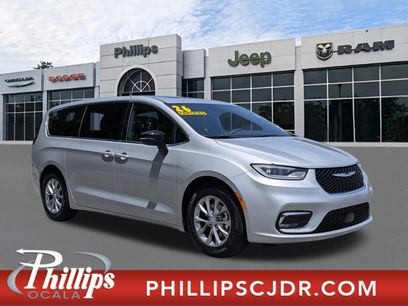 Certified 2026 Chrysler Pacifica Limited
