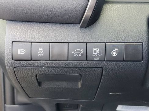 Used 2024 Toyota Camry SE FWD image 14