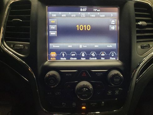 Used 2018 Jeep Grand Cherokee Limited AWD/4WD image 25