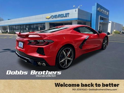 Used 2022 Chevrolet Corvette Stingray Preferred Cpe w/ Z51 Performance Package RWD image 7