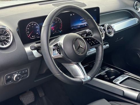 Used 2024 Mercedes-Benz GLB 250 image 8
