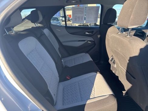 Used 2023 Chevrolet Equinox LS w/ LS Convenience Package image 21
