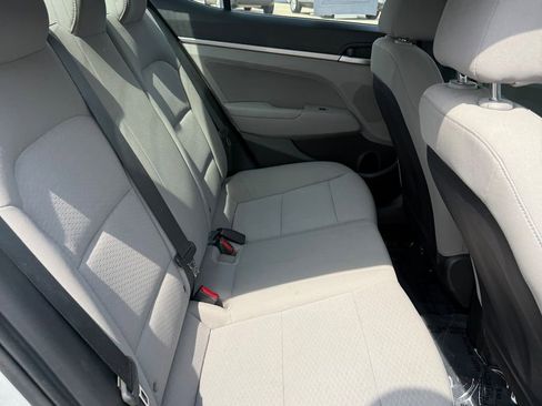 Used 2019 Hyundai Elantra SEL FWD image 49