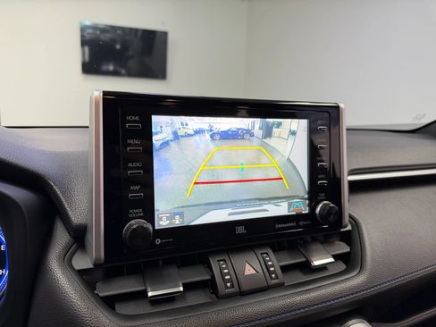 Used 2020 Toyota RAV4 XSE AWD/4WD image 31