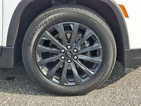 Used 2023 Chevrolet Traverse RS AWD/4WD image 27