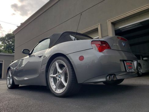 Used 2008 BMW Z4 3.0si image 6
