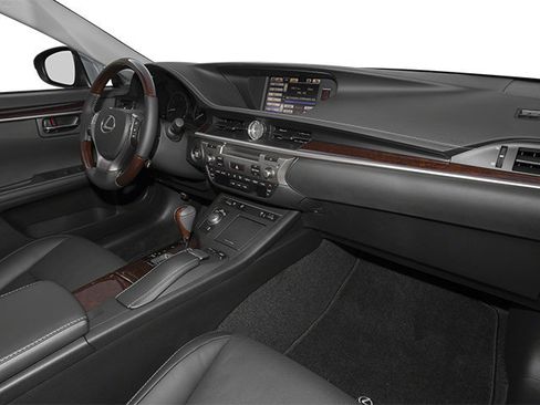 Used 2014 Lexus ES 350 w/ Luxury Package image 18