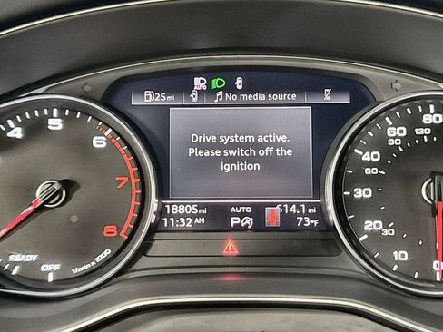Used 2023 Audi Q5 2.0T Premium w/ Convenience Package AWD/4WD image 18