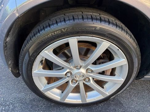 Used 2007 MAZDA MX-5 Miata Touring w/ Suspension Pkg RWD image 28