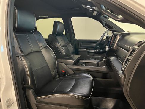 Used 2023 RAM 2500 Limited image 38