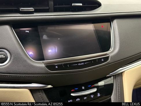 Used 2018 Cadillac XT5 Base image 20