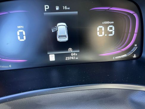 Used 2025 Kia Soul LX w/ LX Technology Package image 38