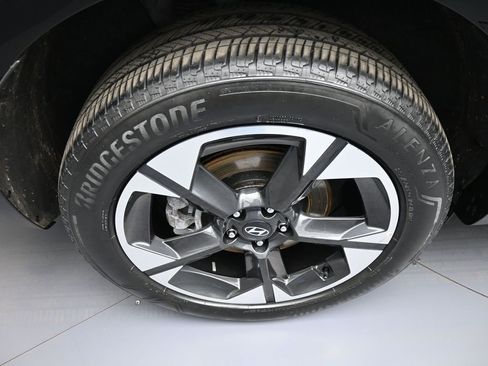 Used 2026 Hyundai Palisade Limited image 12