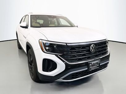 New 2026 Volkswagen Atlas Cross Sport SE