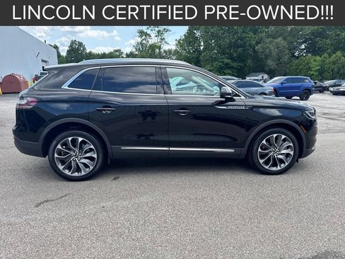 Used 2023 Lincoln Nautilus Reserve w/ Equipment Group 201A AWD/4WD image 2
