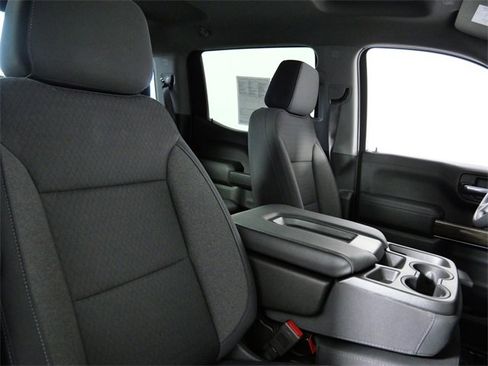 Used 2020 Chevrolet Silverado 1500 LT image 12