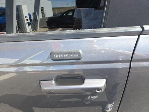 Used 2021 Ford Bronco Wildtrak image 6