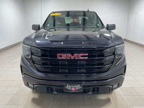 Used 2024 GMC Sierra 1500 Elevation AWD/4WD image 2