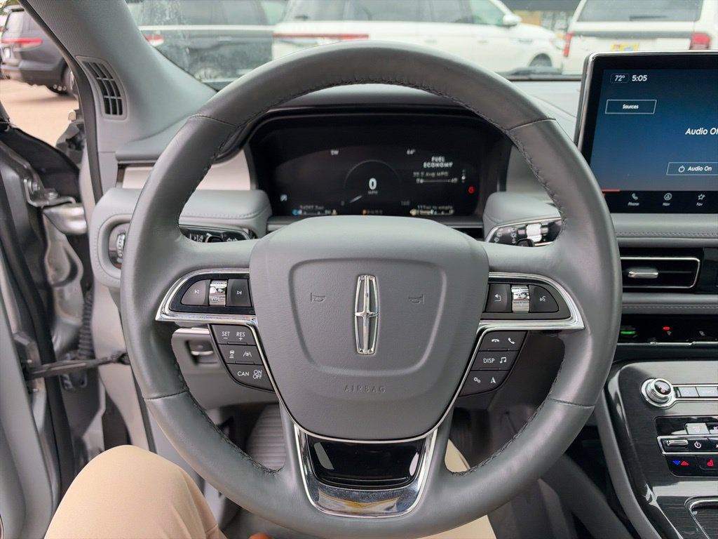Used 2023 Lincoln Nautilus Reserve w/ Equipment Group 201A AWD/4WD image 14