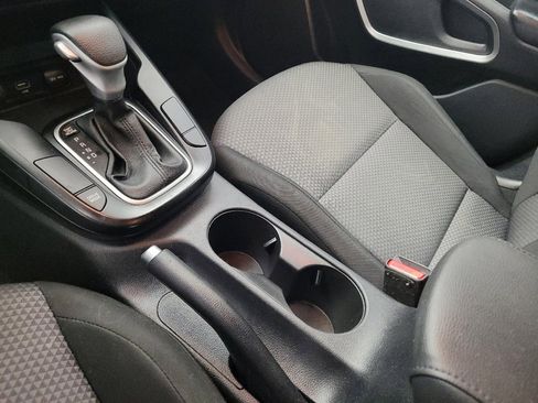 Used 2023 Kia Soul LX w/ LX Technology Package image 26