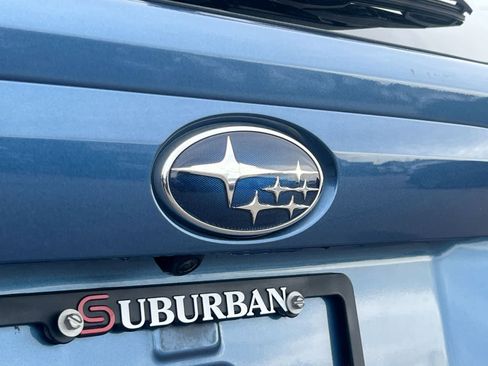 Used 2018 Subaru Crosstrek 2.0i Premium AWD/4WD image 12
