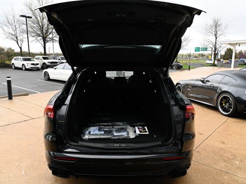 New 2026 Maserati Grecale Modena image 37