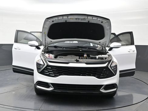 Used 2023 Kia Sportage EX FWD image 33